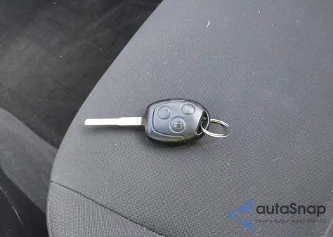 2014 Ford Fiesta Se z USA, uszkodzony, nr VIN 3FADP4BJ2EM199833